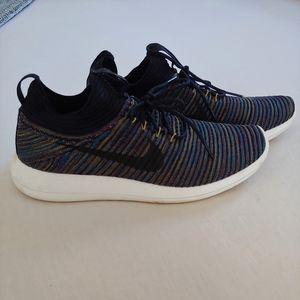 Nike Roshe Two Flyknit V2 'Black Desert Moss'